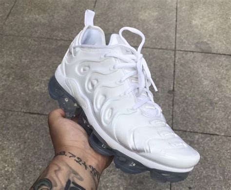 Nike VaporMax Plus Triple White - Sneaker Bar Detroit