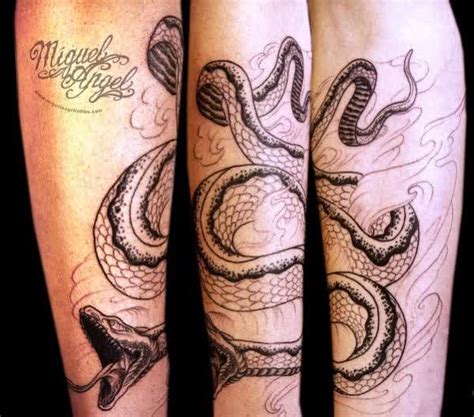 Wonderfull Tumblr Snakes Tattoo Inspiration - Model Rambut