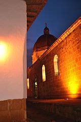 File:COSTADO IGLESIA DE BARICHARA, SANTANDER.JPG - Wikimedia Commons