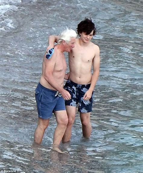 Richard Gere holidays with son and girlfriend Alejandra | Daily Mail Online