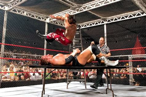 WWE 'Extreme Rules': The Best Cage Matches To Watch Before The PPV