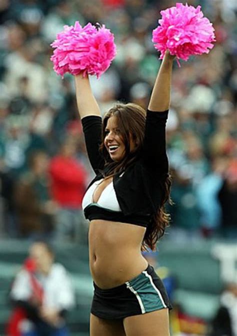 Rachel Washburn, From NFL Cheerleader to US Military | Others