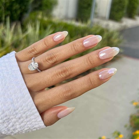 Nude Chrome Nails Are the Wedding Manicure of the Season—Here’s How To Try the Look