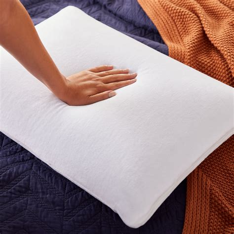 Classic Memory Foam Pillow – SleepInnovations