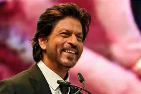 Shah Rukh Khan reveals his haircut for ‘King’ at birthday event - The ...