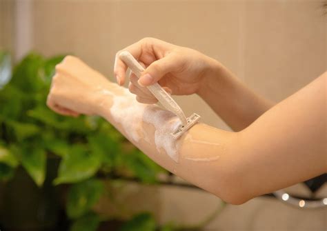 Shaving Tips For Women: How to Shave Before IPL Hair Removal?