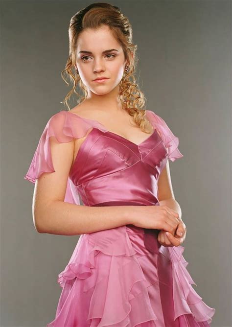 Hermione Granger Yule Ball portrait — Harry Potter Fan Zone | Yule ball dress, Hermione yule ...