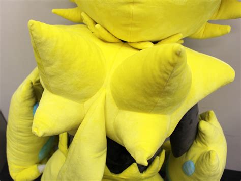 pokecen-lifesize-zeraora-plush-photo-1 – NintendoSoup