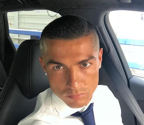 cristiano ronaldo haircut 2018 Ronaldo cr7 frisur mohawk coupehomme ...