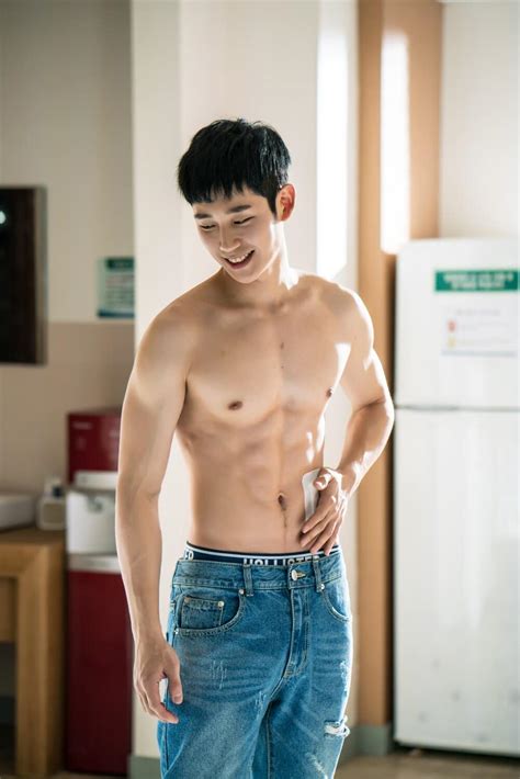 10 More Unforgettable Shirtless Scenes from Our Favorite K-Dramas ...