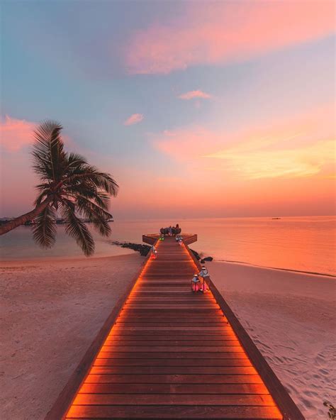 Maldives - 20 Most Beautiful Islands in the World | Beautiful places to ...