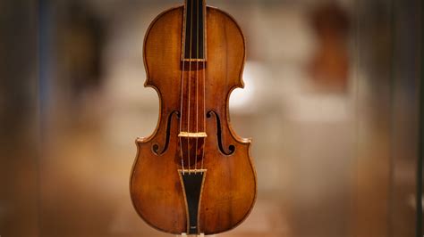 Why Stradivarius violins are worth millions - Vox