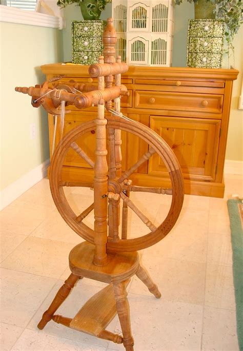 A Flock of Spinning Wheels, Part 1 | Spinning wheel, Spinning, Wheel