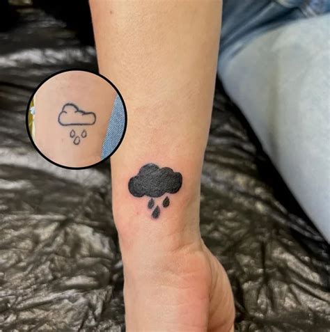 72 Graceful Cloud Tattoo Ideas with Sky-High Meanings