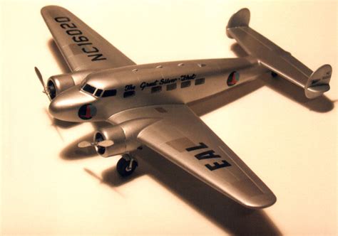 Special Hobby 1/72 scale Lockheed L-10 Electra - FineScale Modeler - Essential magazine for ...