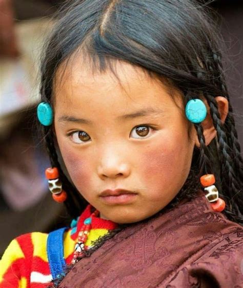 Beautiful Faces From Around The World - beautifuljulllc