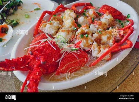 Chinese lobster dish hi-res stock photography and images - Alamy