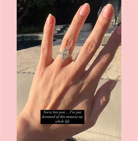 Selena Gomez Shares Closer Look At HUGE Engagement Ring: 'Dreamed Of ...