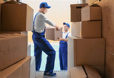 Hiring Movers Cost vs. Self Moving | Greystar