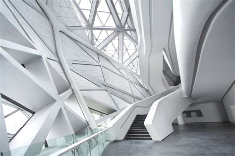 Guangzhou Opera House by Zaha Hadid Architects. | Architektur, Moderne ...