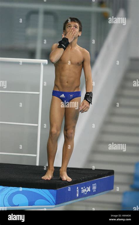 Tom Daley Diving High Resolution Stock Photography and Images - Alamy