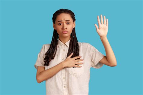 Woman Making Swearing Gesture and Holding Arm on Chest, Taking Oath ...