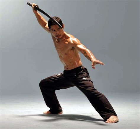 The Blind Ninja - theblindninja: theblindninja: Jung Doo-hong... | Pose reference, Male pose ...