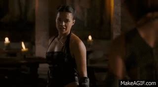 Michelle Rodriguez & Kristanna Loken - Fight & Death Scenes "Bloodrayne ...