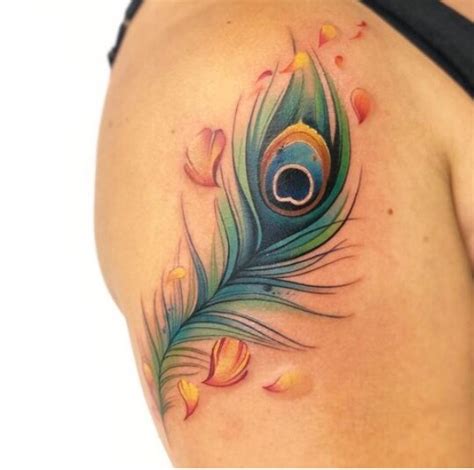 29 Beautiful Peacock Tattoo Designs - The XO Factor