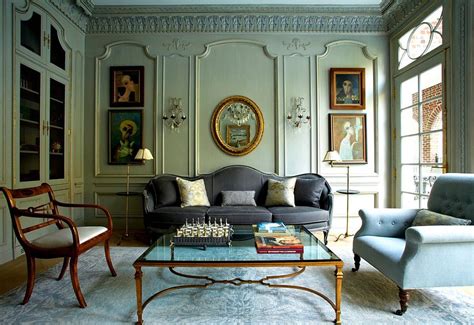 Feast for the Senses: 25 Vivacious Victorian Living Rooms