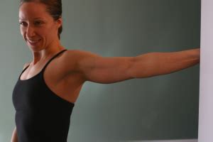 Bicep Stretch - Exercise Technique & Definition - FreeTrainers.com