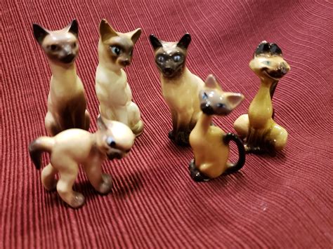 Six Vintage Unsigned Miniature Porcelain Siamese Cat Figurine | Etsy in 2021 | Hand painted ...