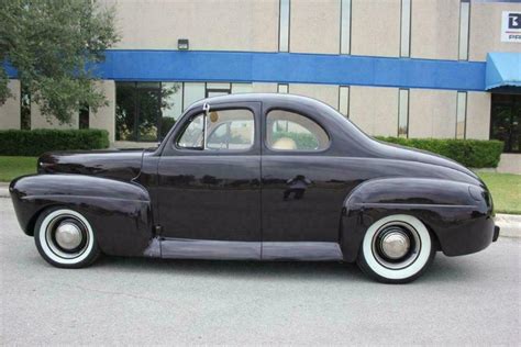 1941 FORD CUSTOM 2 DOOR COUPE