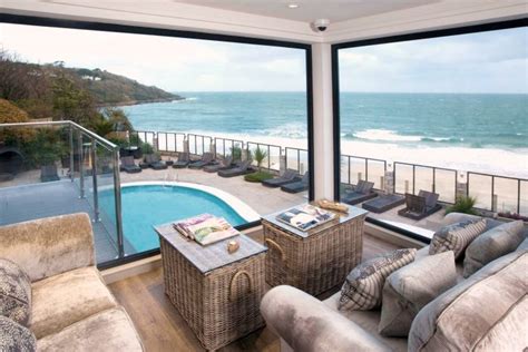 Top 10 Luxury Hotels In Cornwall | Seaview, Beaches & Luxurious Rooms