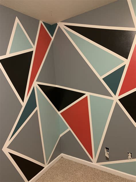 30+ Geometric Wall Paint Ideas – HomeDecorish