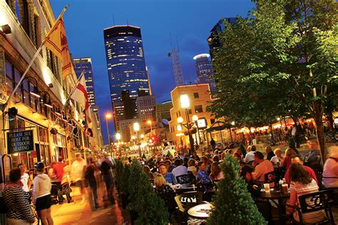 9 Places to Eat & Drink in Downtown Minneapolis - Andrew Zimmern