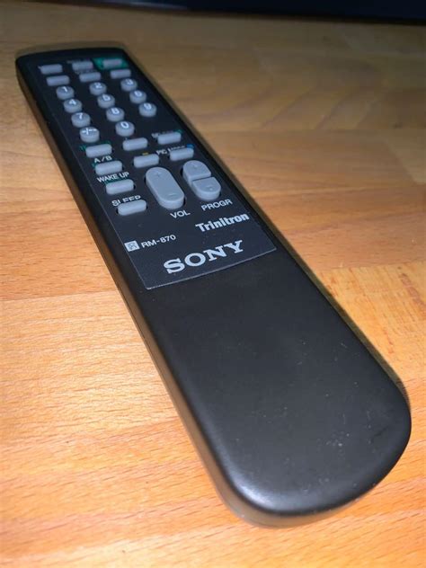 Brand new Sony trinitron remote control RM-870, TV & Home Appliances, TV & Entertainment, TV ...