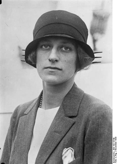 File:Bundesarchiv Bild 102-10749, Isabelle Rockefeller.jpg - Wikimedia Commons