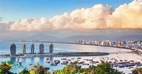 Friends who love photography will definitely take the most beautiful scenery in Sanya. Sanya Bay ...