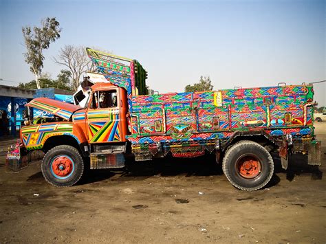 Truck Art in Pakistan | Pulitzer Center