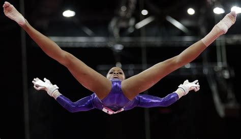 Gabby Douglas on the uneven bars | Swimmer girl problems, Gymnastics ...