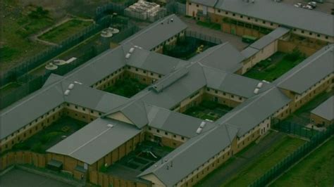 Calls to close Yarl's Wood immigration centre after detainee tests positive for COVID-19 | ITV ...