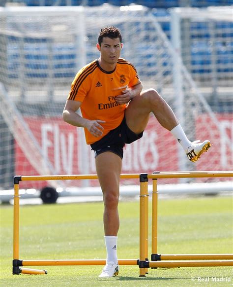 RunningDownTheWing • Cristiano Ronaldo | Real Madrid training | April...