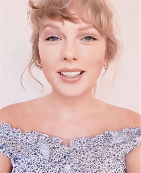 Taylor Swift folklore | Taylor swift photoshoot, Taylor swift hot, Long live taylor swift