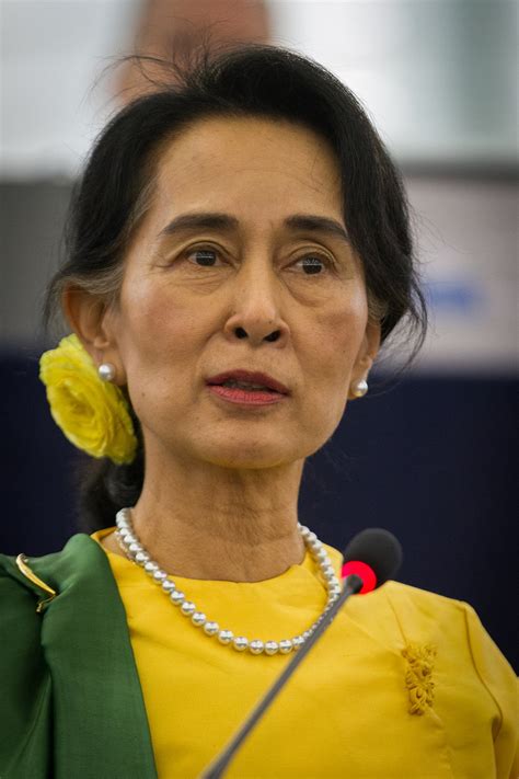 Aung San Suu Kyi - Wikipedia