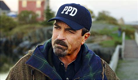 "Lost in Paradise" With Tom Selleck as Jesse Stone | ReelRundown