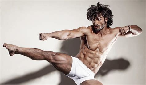 Demolition Man Vidyut Jammwal debunks 4 fitness myths you thought were ...