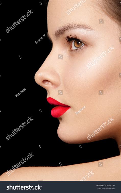 10,731 Side View Lips Images, Stock Photos & Vectors | Shutterstock