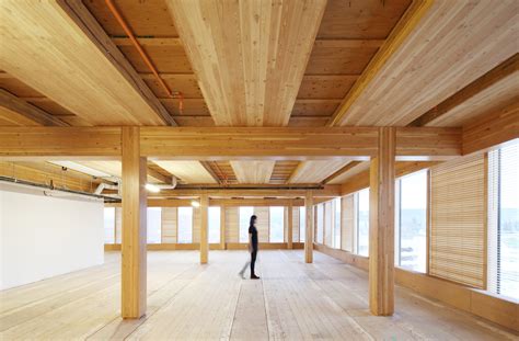 Wood Innovation Design Centre / Michael Green Architecture | ArchDaily