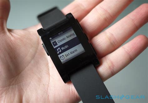 Pebble Smartwatch Review - SlashGear